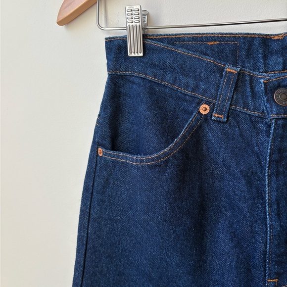 Levi's Orange Tab 90s Dark Indigo Jeans - Picture 8 of 16